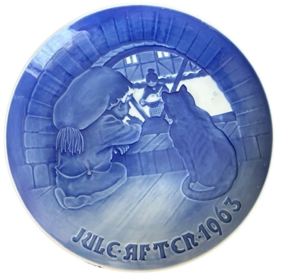 B&G Bing & Grondahl 1963 Julegroden Christmas Plate Denmark Vintage 7.25"